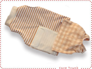 胃ろうチューブ用ポケット付きつなぎ